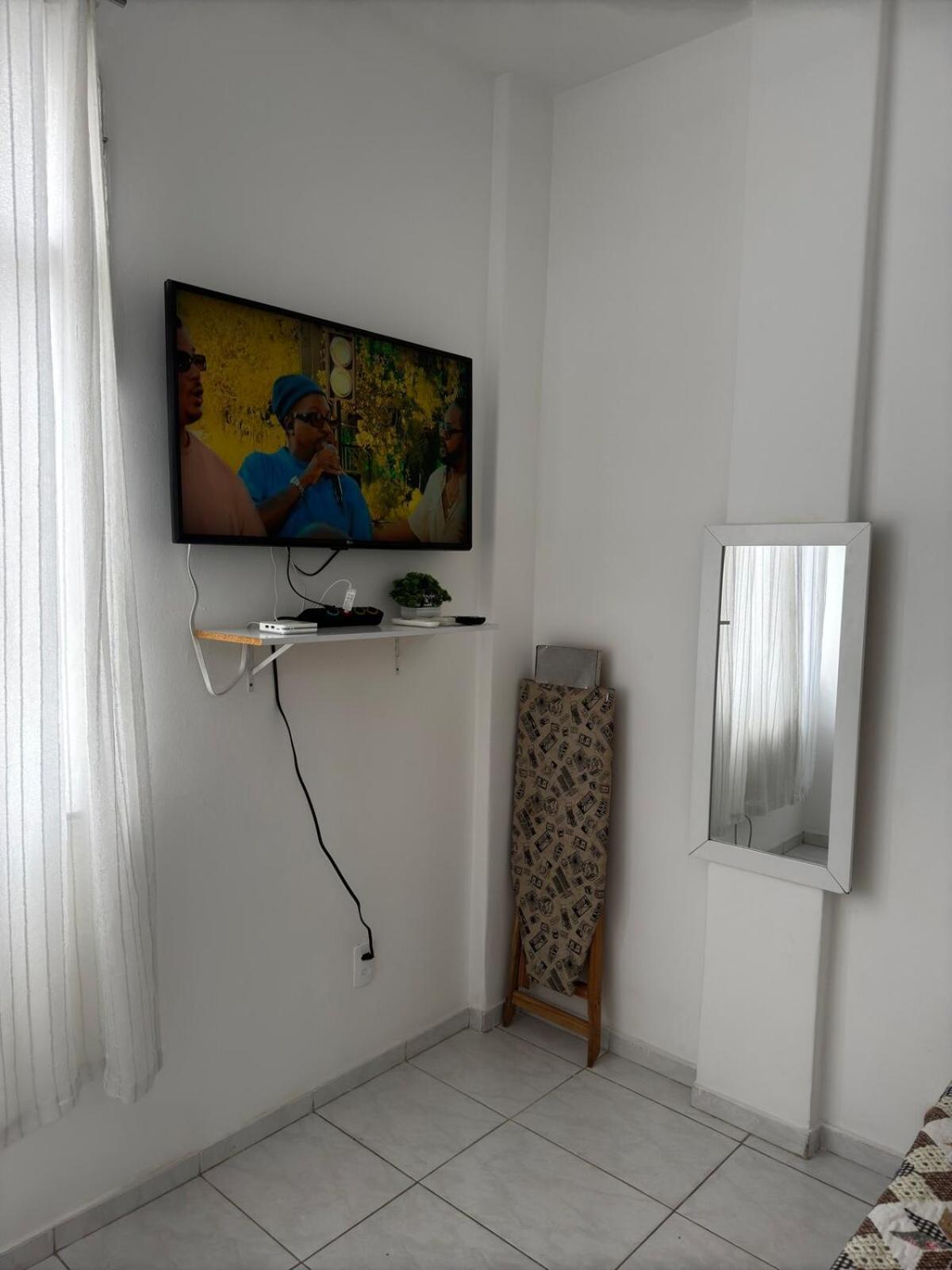 Ap Charmoso A 100m Da De Copacabana Apartamento *